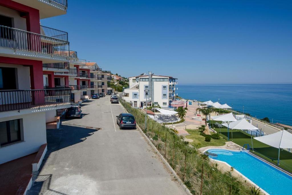 Tus'Hotel 4*