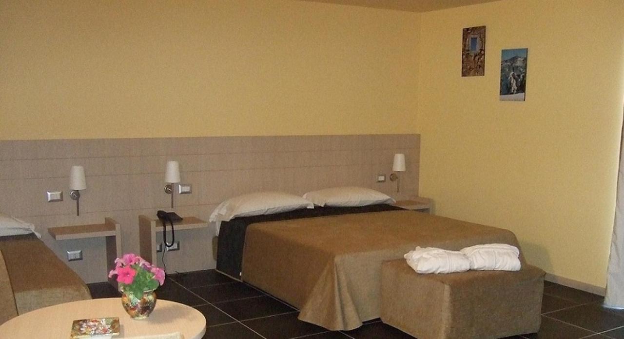 Tus'Hotel 4*