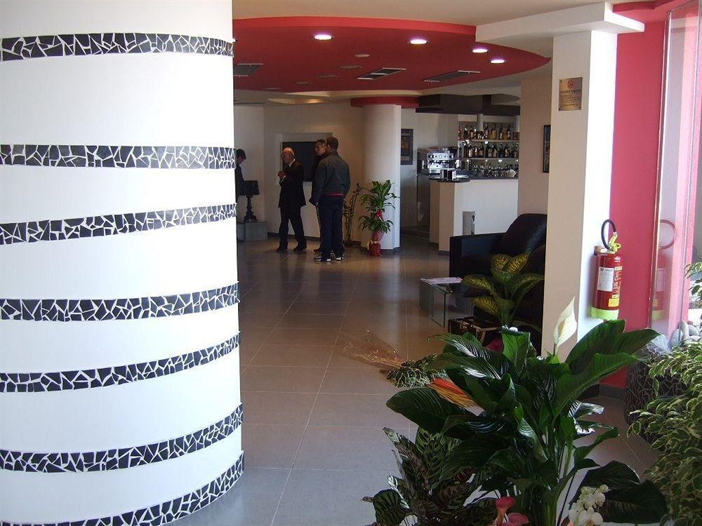Tus'Hotel