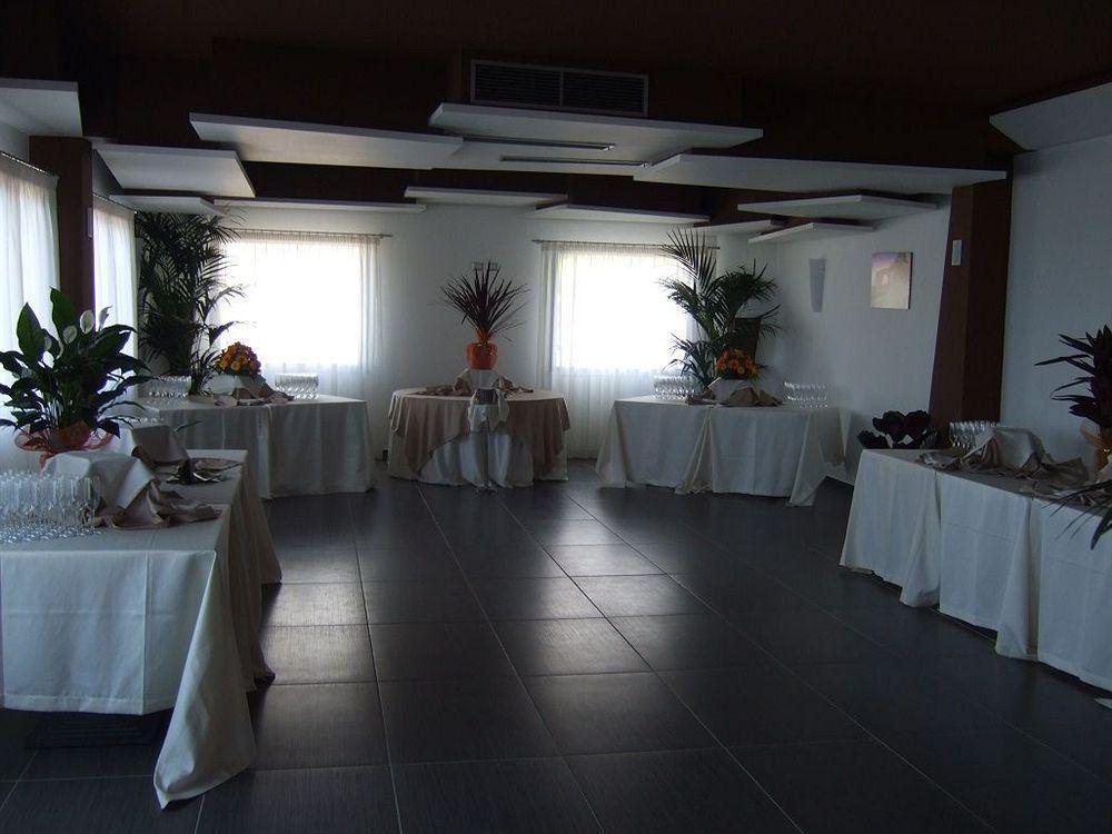 Tus'Hotel Hotel 4*