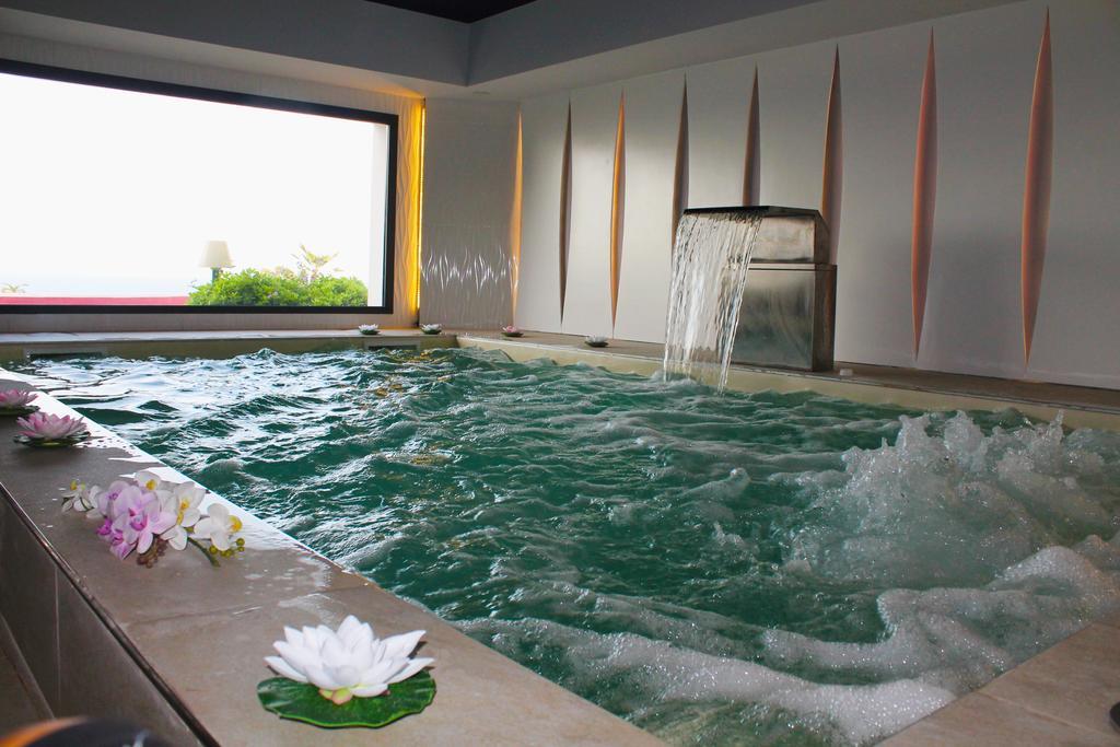Hotel Tus'Hotel 4*